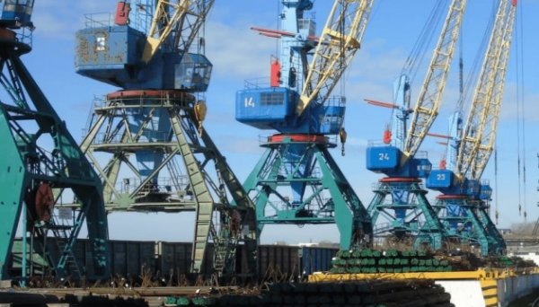 Дунайські порти збільшили перевалку вантажів до 120 тисяч тонн на добу