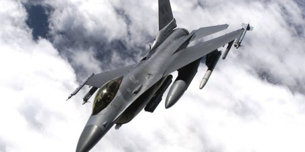 Propagandists disgraced themselves with “proof of destruction” of the F-16 in Odessa: the lies of the Russian Federation were exposed on the Internet 