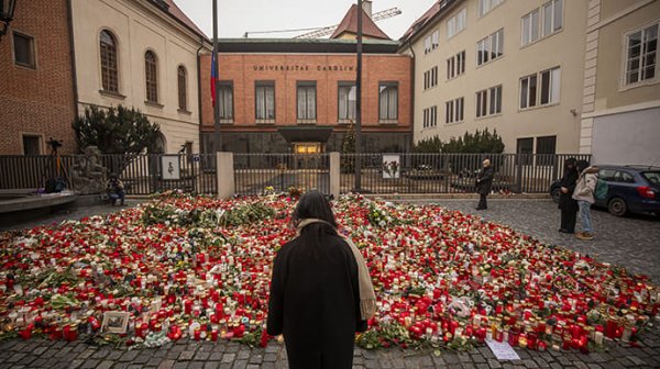 Стрельба в Праге: полиция попросила не проводить новогодние фейерверки
