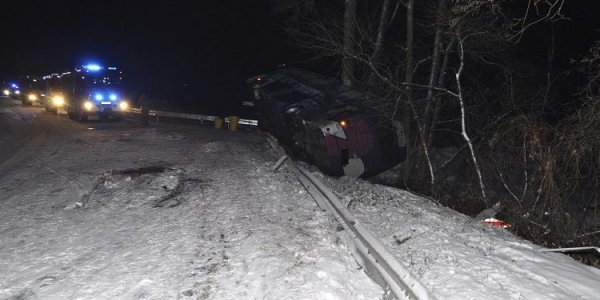 Night accident with a Ukrainian bus in Poland: local police provided details (photo)