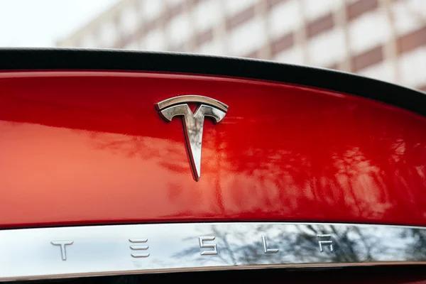 Tesla increased car deliveries by 38% in 2023