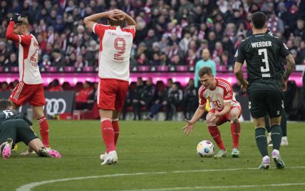 
"Бавария" потерпела сенсационное поражение и отпустила "Байер" в отрыв на вершине Бундеслиги
