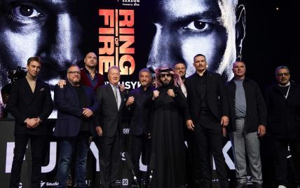 
Усик – Фьюри: объявлен полный андеркард исторического вечера бокса в Саудовской Аравии
