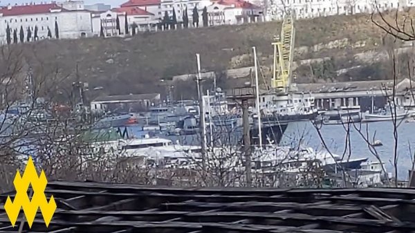 The storm has subsided: ATESH reported the relocation of Russian Black Sea Fleet launch vehicles in Sevastopol (photo)