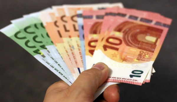 Kosovo is finally switching to the euro