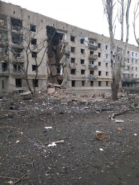 An entire entrance was destroyed: in the Zaporozhye OVA they reported consequences of the invaders' attack on Orekhov
