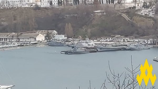 The storm has subsided: ATESH reported the redeployment of Russian Black Sea Fleet launch vehicles in Sevastopol (photo)