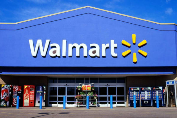 Walmart record increased dividends and showed a strong financial report 