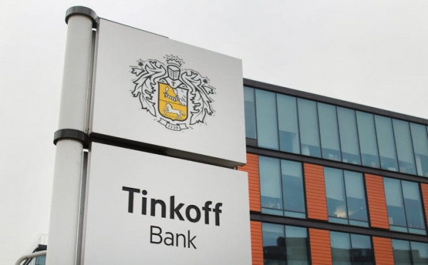 Tinkoff Bank begins operating in occupied Crimea 