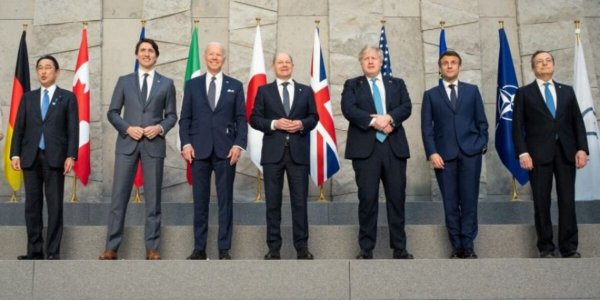 What the G7 leaders promised Ukraine following the online summit
