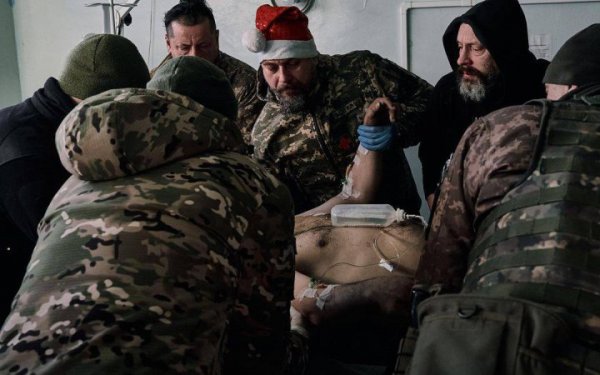 The Ministry of Defense plans this year to move away from the practice of volunteers bringing first aid kits to the front 