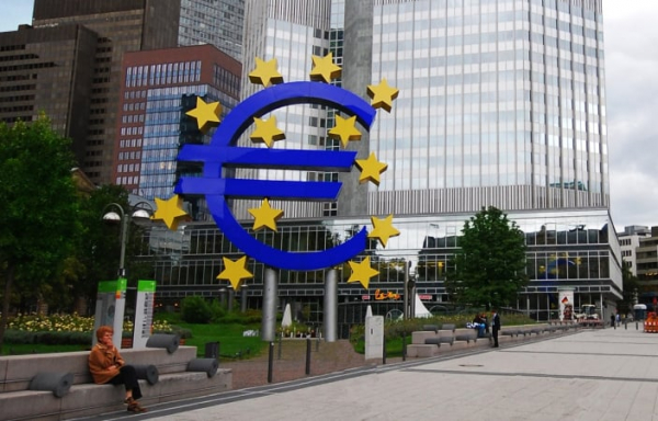 The ECB kept key interest rates at a record high
