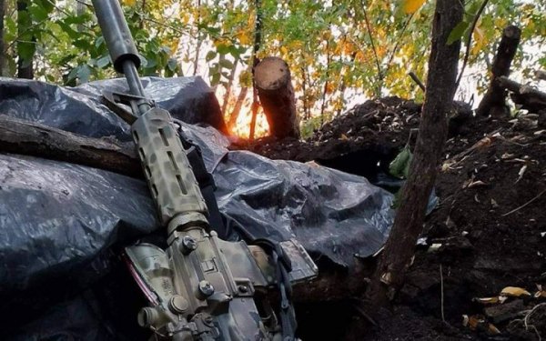The enemy continues to carry out assault operations in the Donetsk direction, 40 attacks per day, the eighty-fifth day of large-scale armed aggression of the Russian Federation against our state is growing. During the day <b was recorded. >71 military engagements.</b></p>
<p>In general, the enemy carried out <b>6 missile and 63 air strikes, and carried out 41 attacks from multiple launch rocket systems</b>on the positions of our troops and populated areas. Russian terrorist attacks have unfortunately resulted in civilian casualties. Multi-storey and private houses, as well as other infrastructure facilities, were destroyed and damaged.</p>
<p>In the <b>Volyn and Polessk</b> directions, the operational situation is <b>without significant changes.</b> Sign of the formation of offensive No enemy groups were detected. </p>
<p>In the <b>Seversky and Slobozhansky</b> directions the enemy <b>maintains a military presence</b>in border areas, conducts sabotage and reconnaissance activities, shells populated areas from Russian territory, and increases the density of mine-explosive barriers along the state border of Ukraine. The enemy carried out air strikes in the areas of settlements in Orlovka, Sumy region; Volchansk and Strelka, Kharkov region. More than 20 settlements were subjected to enemy artillery and mortar shelling, including Naberezhnoe, Kremsky Bugor, Nikolaevka in the Chernihiv region; Klyusy, Belopole, Bruski, Sumy region; Veterinary, Cossack Lopan, Gatishche, Kharkov region.</p>
<p>In the <b>Kupyansky</b> direction the enemy did not <b>offensive (assault) actions</b>, however, carried out an air strike in the area village of Borovaya, Kharkov region. About 20 settlements came under artillery and mortar fire, including Sinkovka, Petropavlovka, Stepnaya Novoselovka in the Kharkov region.</p>
<p>In the <b>Liman</b> direction, the Defense Forces repelled <b>2 attacks</b> b>in the areas of the settlements of Terny and Yampolevka, Donetsk region, where the enemy, with the support of aviation, tried to break through the defenses of our troops. The enemy also carried out an air strike in the area of ​​the village of Nevskoye, Lugansk region. More than 10 settlements were damaged by artillery and mortar shelling, including Makeevka, Nevskoye in the Lugansk region and Ternitorskoye Torskoye in the Donetsk region.</p>
<p>In the <b>Bakhmut</b> direction, our soldiers repulsed <b>17 attacks < /b>in the areas of settlements Belogorovka, Lugansk region; Verkhnekamennoye, Vyemka, Kalinovka, Chasov Yar, Novy, Ivanovskoye, Kleschievka, Donetsk region, where the enemy tried to improve the tactical situation. The enemy launched an air strike near the settlement of New York, Donetsk region. More than 10 settlements came under artillery and mortar fire, including Grigorovka, Kalinovka, Chasov Yar in the Donetsk region.</p>
<p>In the <b>Avdeevsky</b> direction, our defenders repelled <b>11 attacks</b> b>in the areas of the settlements of Novokalinovo, Ocheretino, Berdich, Pervomaisk, Donetsk region, where the enemy, with the support of aviation, tried to oust our units from their occupied lines. The enemy also carried out air strikes in the areas of the settlements of Semenovka and Selidovo, Donetsk region. About 10 settlements were shelled by artillery and mortars, including Ocheretino, Novobakhmutovka, Umanskoye, Donetsk region.</p>
<p>On <b>Novopavlovsk</b>direction The defense forces continue to contain the enemy in the areas of the settlements of Novomikhailovka and Urozhaynoe, Donetsk region, where the enemy, with the support of aviation <b>12 times</b> tried to break through the defense of our troops. The enemy also carried out air strikes in the areas of the settlements of Krasnogorovka, Alexandropol, Vodyanoye, and Ugledar in the Donetsk region. More than 10 settlements came under artillery and mortar fire from the invaders, including Krasnohorivka, Paraskoveevka, Konstantinovka in the Donetsk region.</p>
<p>On <b>Orikhovsky</b>direction the enemy, with the support of aviation, <b>3 times</b> attacked the positions of our defenders in the Staromayorsky area of ​​the Donetsk region; Work in Zaporozhye region. About 20 settlements were subjected to artillery and mortar shelling, including Krasnoye, Belogorye, Shcherbaki, Pyatikhatki in the Zaporozhye region.</p>
<p>In the <b>Kherson</b> direction, the enemy does not abandon the intention to displace our units along the bridgeheads to left bank of the Dnieper. So, within 24 hours, with the support of aviation, he made <b>7 unsuccessful attacks</b> on the positions of our troops in the area of ​​​​the village of Krynki, Kherson region. About 20 settlements were shelled by artillery and mortars, including Tyaginka, Ivanovka, Novotyaginka, Ponyatovka in the Kherson region.</p>
<p>During the day, Defense Forces aircraft carried out strikes on <b>9 areas where enemy personnel were concentrated. </b></p>
<p>Units of the missile forces inflicted defeat on 1 area of ​​concentration of personnel and 1 composition of ammunition of the occupiers' RES. </b></p>
<p><!--noindex--></p>
<p><a rel=