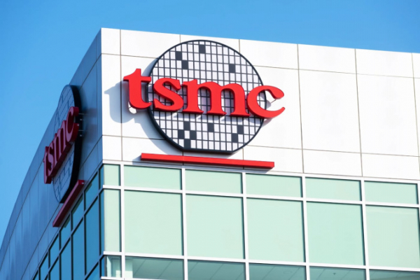  The largest chip manufacturer TSMC will receive almost $12 billion from the United States 