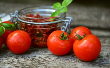 Ukrainian ones have appeared on the market greenhouse tomatoes: prices are stinging 