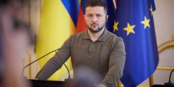 Zelensky pointed out difficulties with the supply of Western military assistance to Ukraine