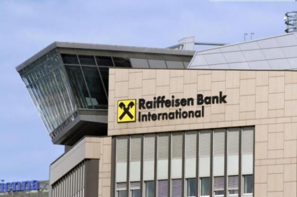 The agreement to acquire the Strabag stake is undergoing a thorough risk assessment — Raiffeisen Bank 