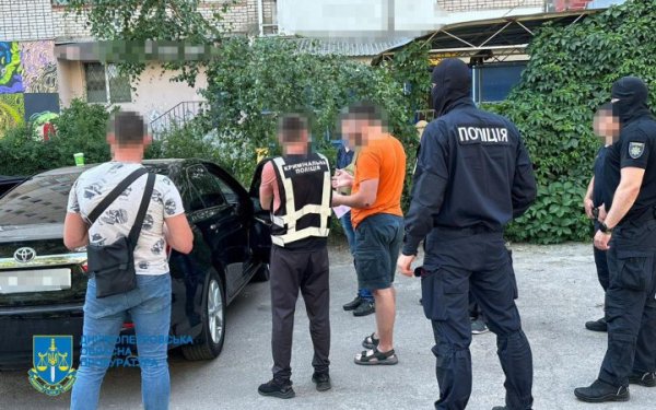 Members of an organized group who deceived relatives were convicted in the Dnepropetrovsk region > </p>
<p>The court found three members of an organized group guilty of theft, fraud and unauthorized interference in the operation of information systems, reports the Office of the Prosecutor General.</p>
<p>The organizer of the group was sentenced to 9.5 years, and two participants were sentenced to 8.5 years in prison freedom with confiscation of property.</p>
<p>Prosecutors proved in court that three residents of the Kamensky district organized a scheme to defraud Ukrainian relatives of money. military and volunteers.</p>
<p>They found information on social networks about raising funds for help and treatment of military personnel of the Armed Forces of Ukraine.</p>
<p>During the correspondence in the messenger, they pretended to be representatives of international organizations and offered financial assistance in foreign currency.</p>
<p>Under the conversion of funds, the convicts gained access to the online banking of the victims and embezzled money by transferring it to controlled accounts.</p >
<p>
<p>The total amount of damage caused is UAH 1.3 million.</p>
<p>At the request of the prosecutor, real estate and vehicles of the group members were seized and funds were seized during searches to compensate for the damage caused to the victims. </p>
<p> /p> </p>
<p>Currently, almost 330 thousand UAH have been compensated.</p>
<p> < p>Until the verdict comes into force, the members of the organized group will be in custody.</p>
<p><iframe src=