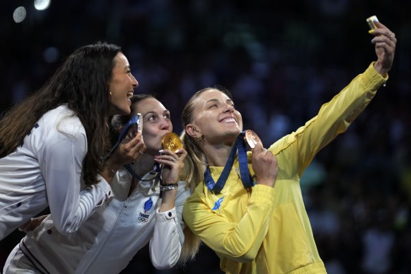  Ukraine's first medal at the 2024 Games in Paris: Bright photos of Harlan from the Olympic podium 