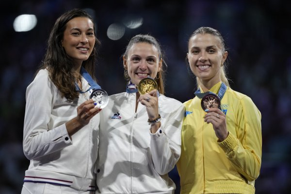  Ukraine's first medal at the 2024 Games in Paris: Bright photos of Harlan from the Olympic podium 