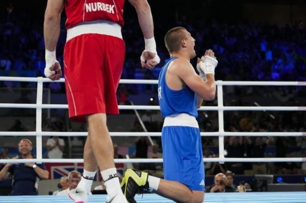  Third gold medal for Ukraine: spectacular photos of Khiznyak's triumphant fight in the 2024 Olympics final 