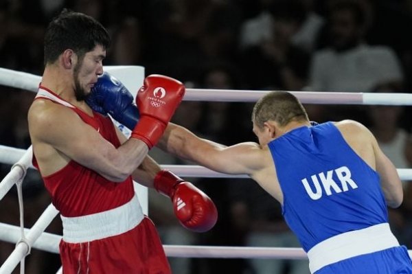  Third gold medal for Ukraine: Spectacular photos of Khyzhnyak's triumphant fight in the 2024 Olympics final 