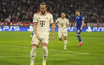 Kane's Poker: Bayern Munich Make Spectacular Taunt of Dinamo Zagreb in Champions League (Video)