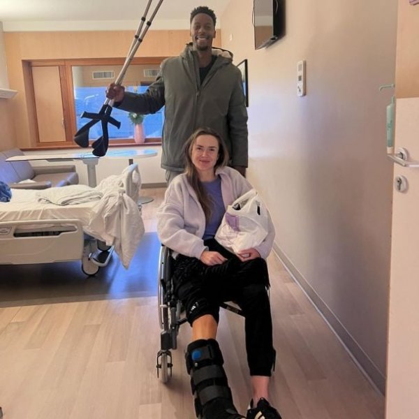  Svitolina underwent surgery and showed a photo from the hospital ward 