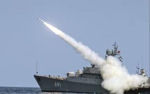 Navy: Russia launched 6 missile carriers into the Black Sea with a combined salvo of 23 “Kalibr” missiles