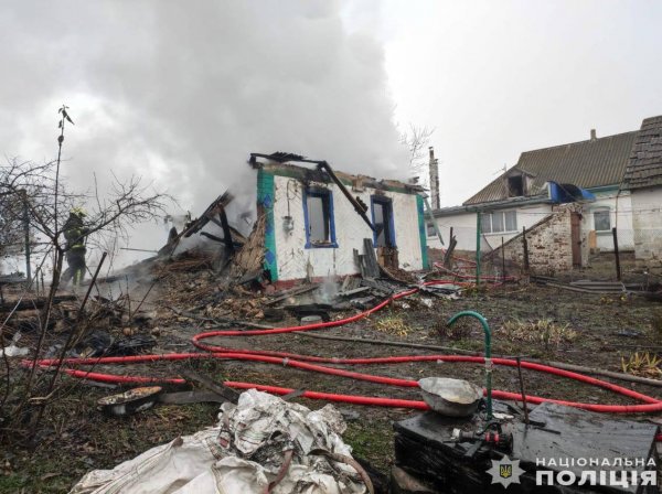 The Russian army dropped explosives from a drone on a residential building in the Chernihiv region