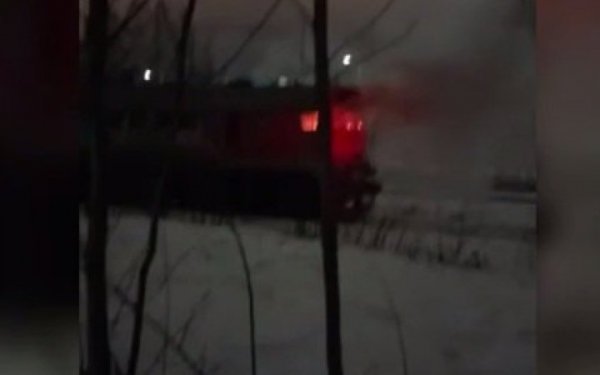 GUR: Russian locomotive providing logistics for the Russian Army burned in St. Petersburg