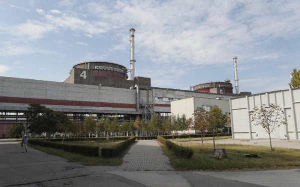 Russian shelling knocks out one of two power lines at temporarily occupied Zaporizhzhya NPP