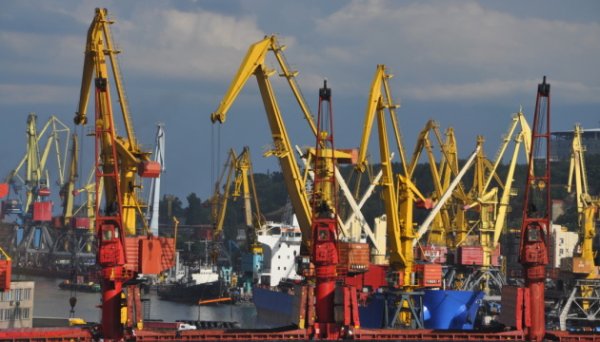 Travna in the port of Odessa is requested by the DocPort automatic logistics management system