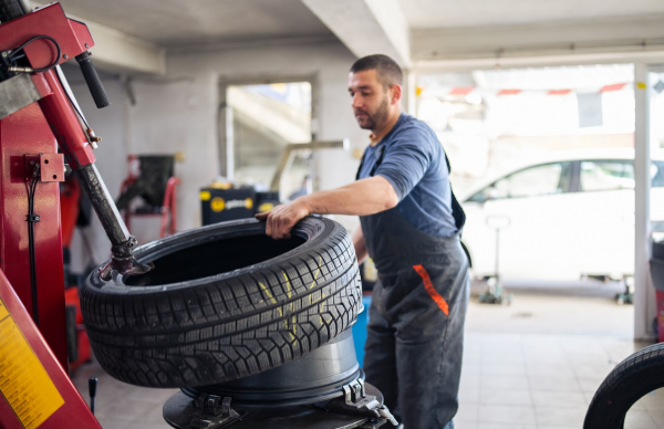 Winter tires for summer holidays: how to store them properly