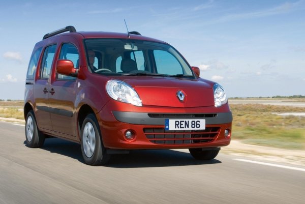 Roomy and economical: TOP-5 compact used vans of the Ukrainian market