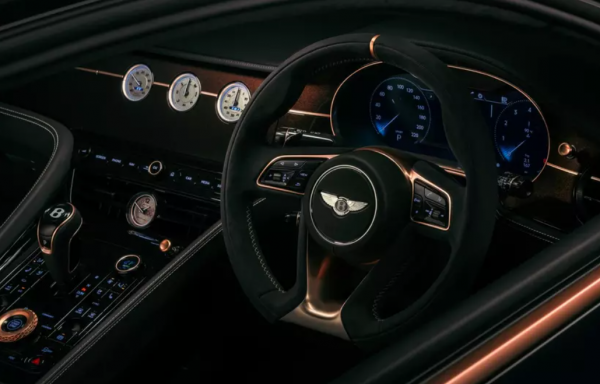 With Rose Gold: Bentley Unveils Unique Batur Coupe