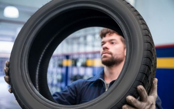 Spring tire change on a car: how not to be deceived at a tire shop