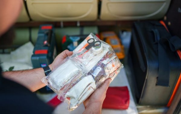 Car First Aid Kit 2025: Everything You Need to Have in Case of an Emergency