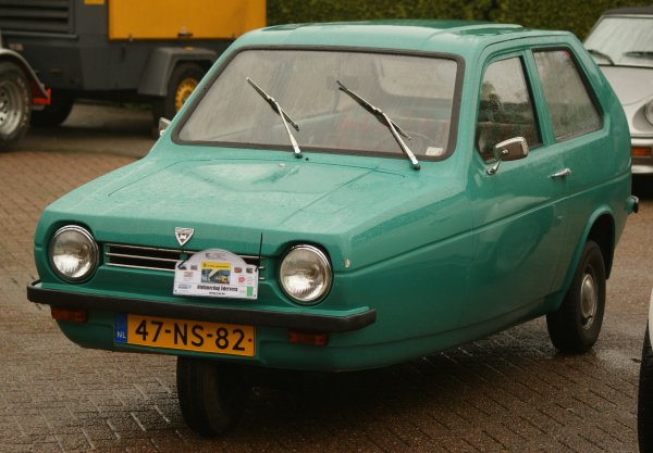 Three-wheeled cars: who they were made for and who bought them