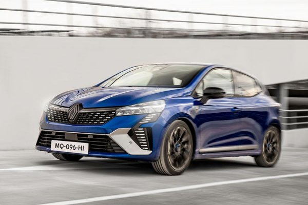 Renault Limits Top Speed of Most Popular Cars: Target Named