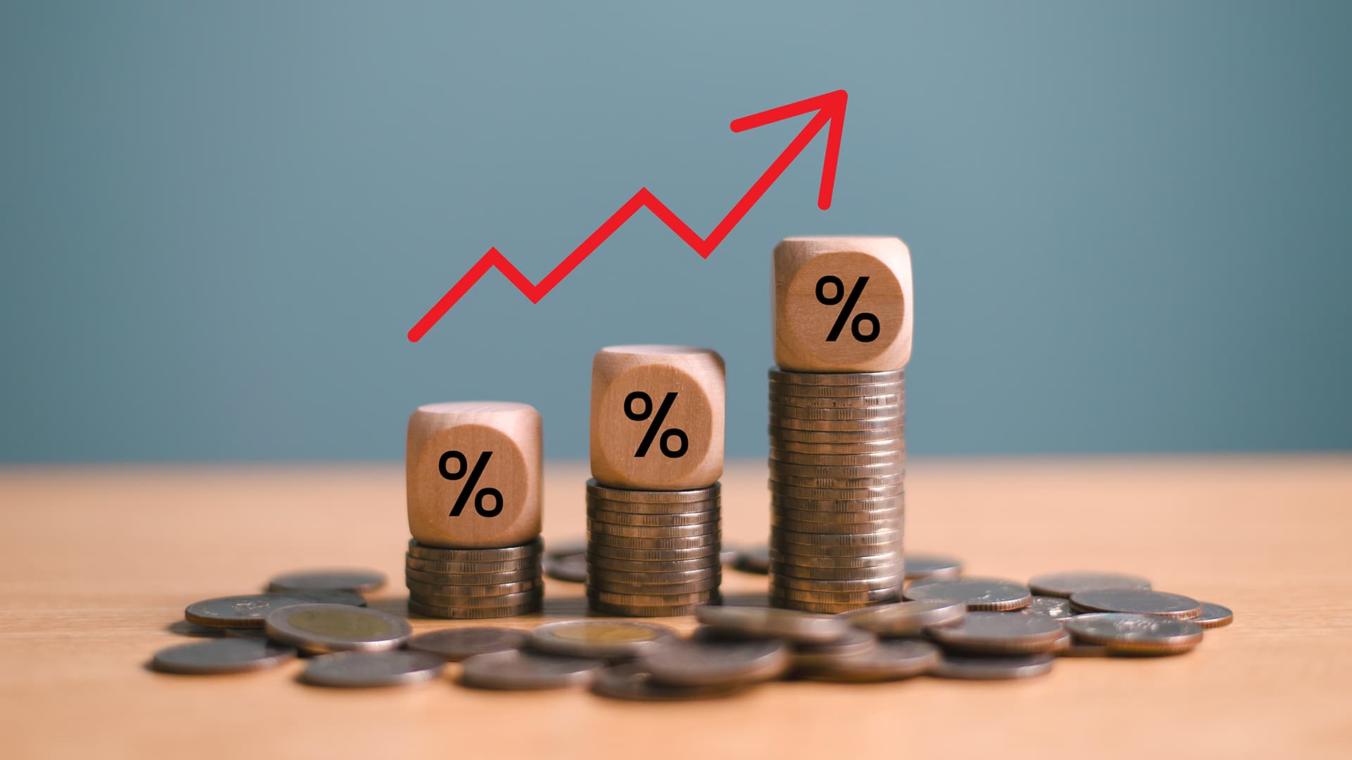 Learn how to save money during inflation: useful tips, budget strategies, examples, and a comparison table of saving methods.