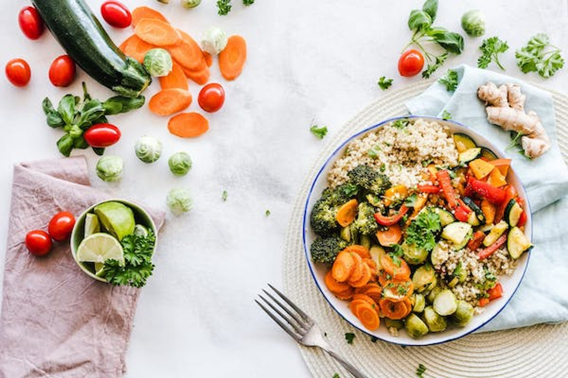 How to eat healthy without cooking skills or the desire to cook? Easy tips, ready-made solutions, and a simple menu for a better lifestyle.