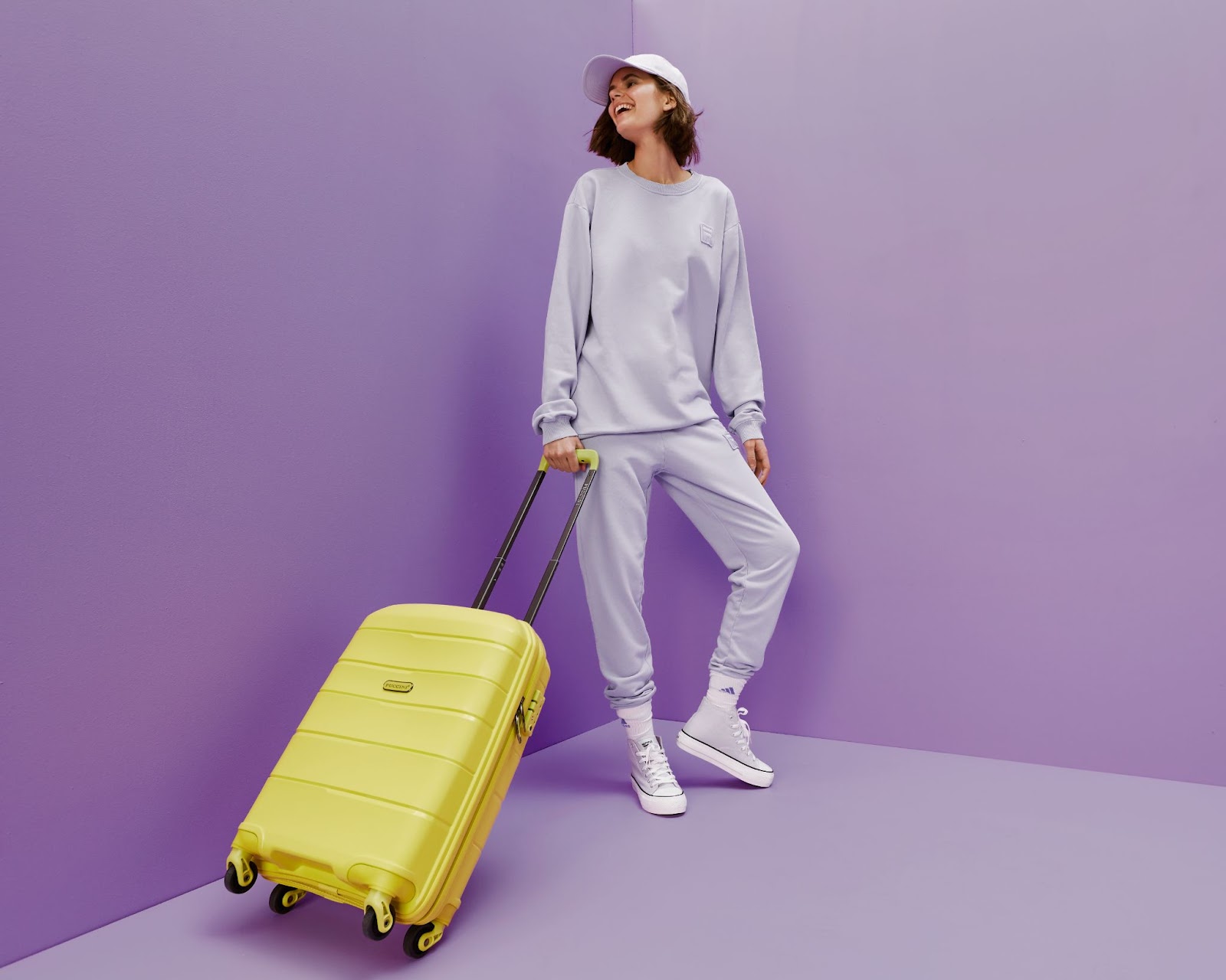 Discover how to choose the ideal travel suitcase: right size, weight, construction type, and more details for a comfortable journey.