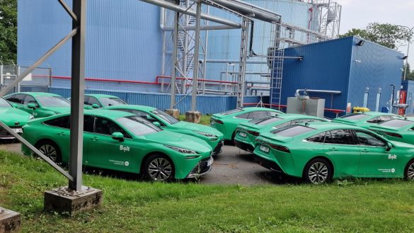 Bolt launches Estonia’s first hydrogen-powered fleet in Tallinn. Toyota Mirai vehicles support green hydrogen infrastructure for transport and industry.