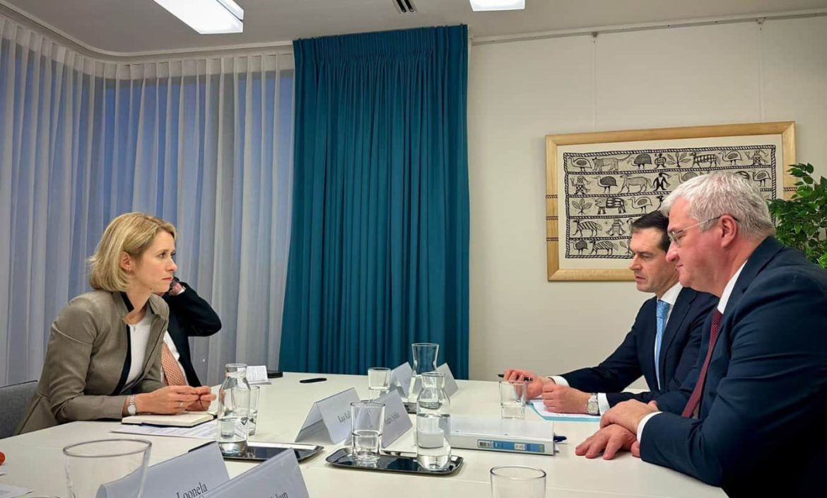 Kaja Kallas confirmed the EU’s unwavering support for Ukraine with record military aid while sanctions continue to weaken Russia’s war economy.