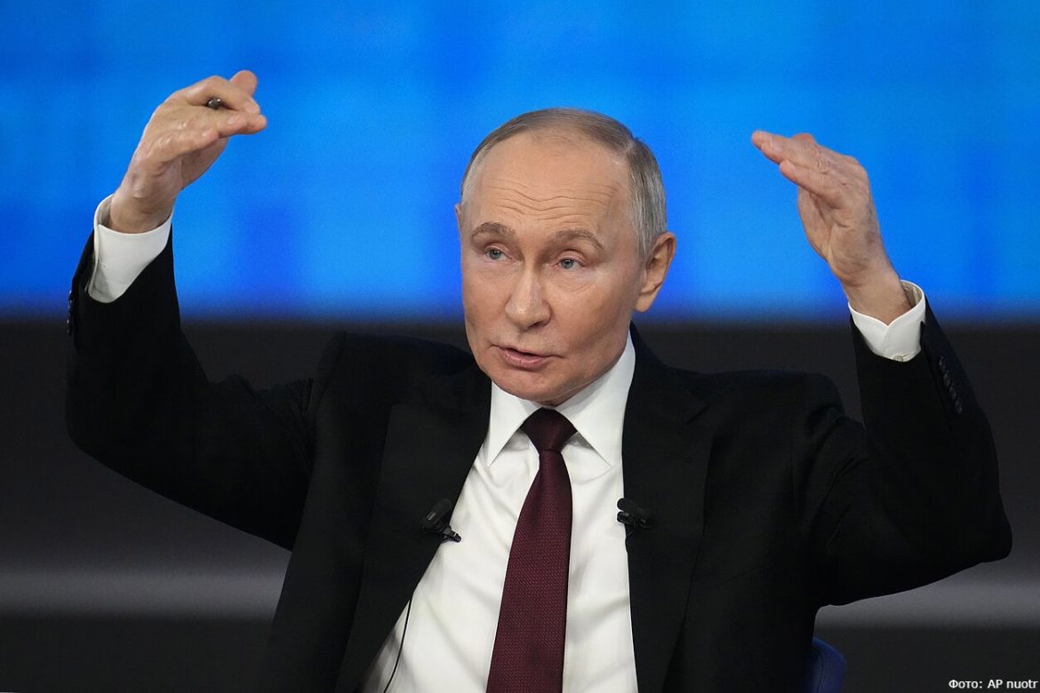 U.S. intelligence reports Putin intends to continue the war against Ukraine, aiming to expand Russia’s influence despite casualties and economic challenges.