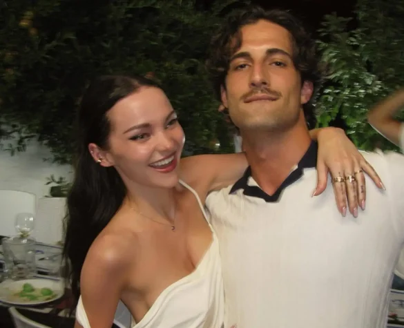 Maneskin’s Damiano David has proposed to actress Dove Cameron in Sydney. The couple celebrated their 2nd anniversary as photos of a diamond ring surfaced.