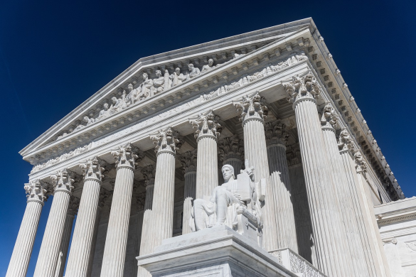 Supreme Court reviews a $1B internet piracy case as Cox Communications challenges potential liability for users’ illegal downloads in the U.S.