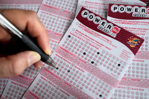 Powerball jackpot rises to $1.6 billion following Saturday's drawing with no grand-prize winner. Next draw scheduled for Monday.
