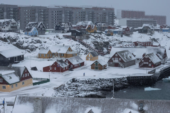 Trump’s Greenland ambitions and French wine tariff threats ignite global market drops, European criticism, and diplomatic tensions at Davos 2026.